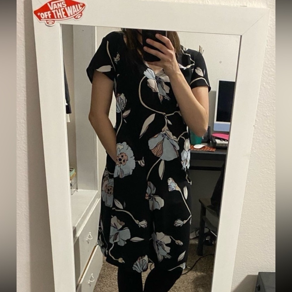 Flower dress loose fitted